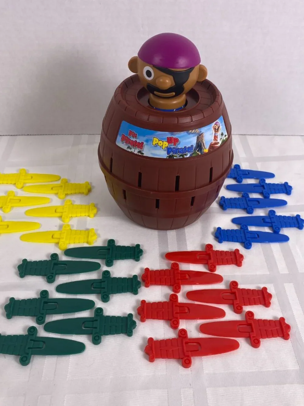 TOMY Pop-Up Pirate – Fun Family Game‎ Night Activity for Kids Ages 4+ - TESTED